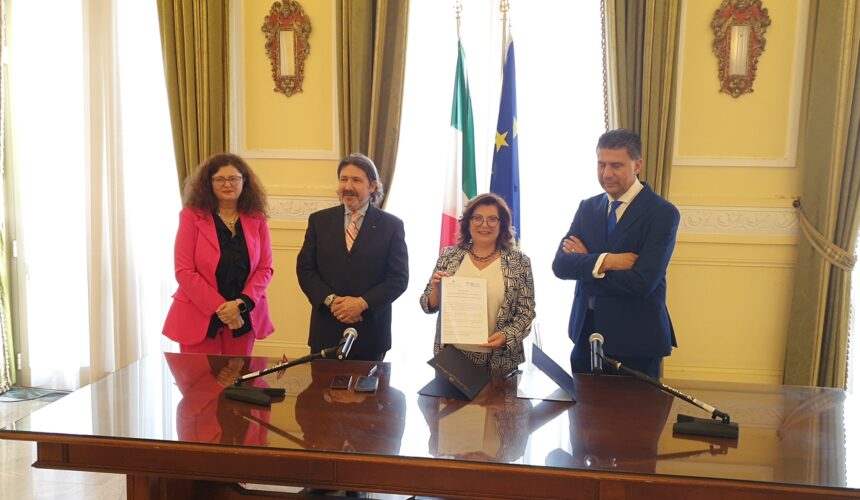 SIGLATO PROTOCOLLO D’INTESA CON LA PREFETTURA DI GROSSETO SIGLATO PROTOCOLLO D’INTESA CON LA PREFETTURA DI GROSSETO