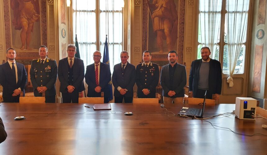 Regole e Civiltà a Bergamo. Democrazia nelle Regole sigla il Protocollo d’Intesa con la Prefettura Regole e Civiltà a Bergamo. Democrazia nelle Regole sigla il Protocollo d’Intesa con la Prefettura